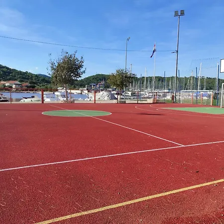 Hébergement de vacances Kuca Za Odmor Marina Sutomiscica