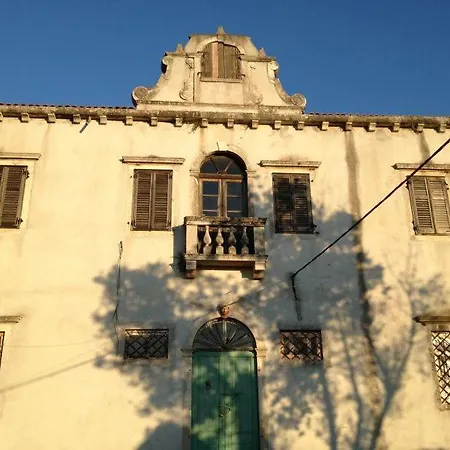 Kuca Za Odmor Marina Sutomišćica