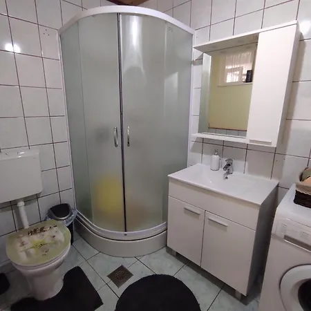 Kuca Za Odmor Marina Feriehus *