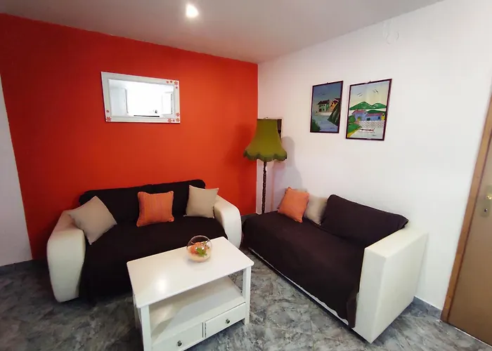 Kuca Za Odmor Marina * Sutomiscica